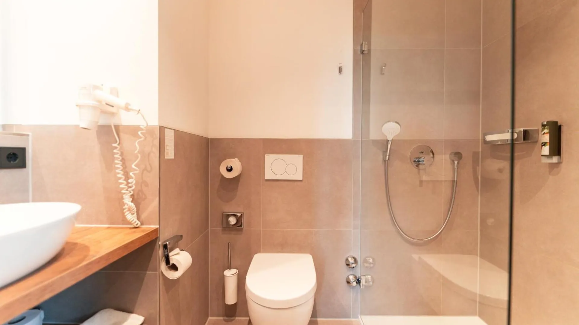 Hotel Bayerischer Hof Kempten  4*,  Deutschland